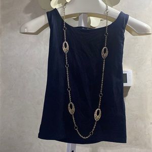 Long gold leaf pattern necklace (Las)